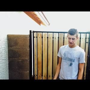 Meet your Posher, Nik